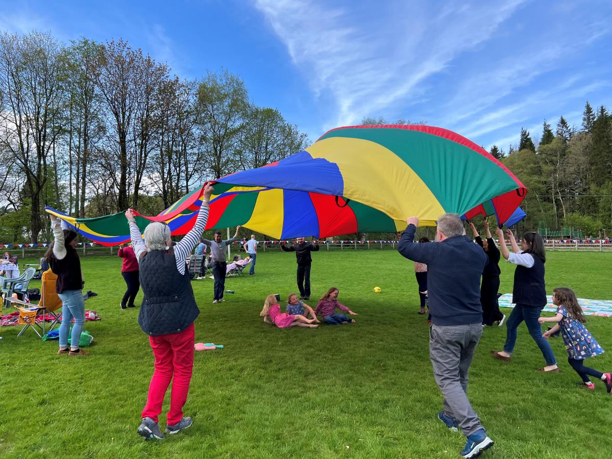 Picnic & Games in the Park